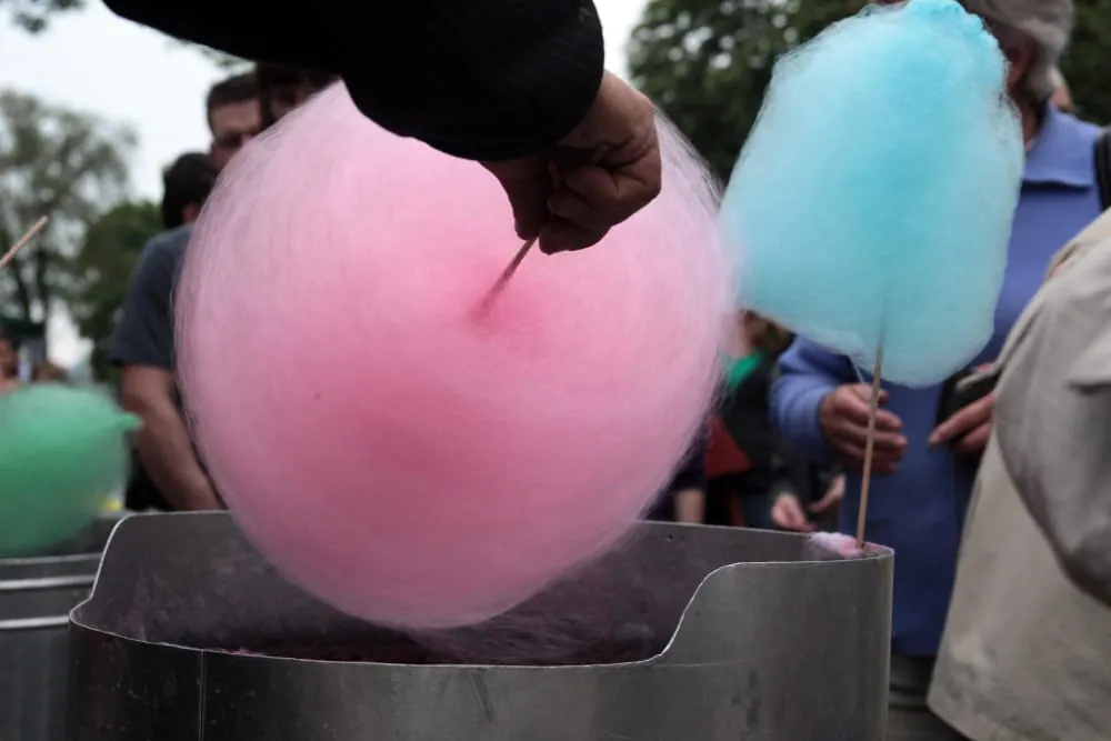 Cotton candy machine rental for a party in Toronto